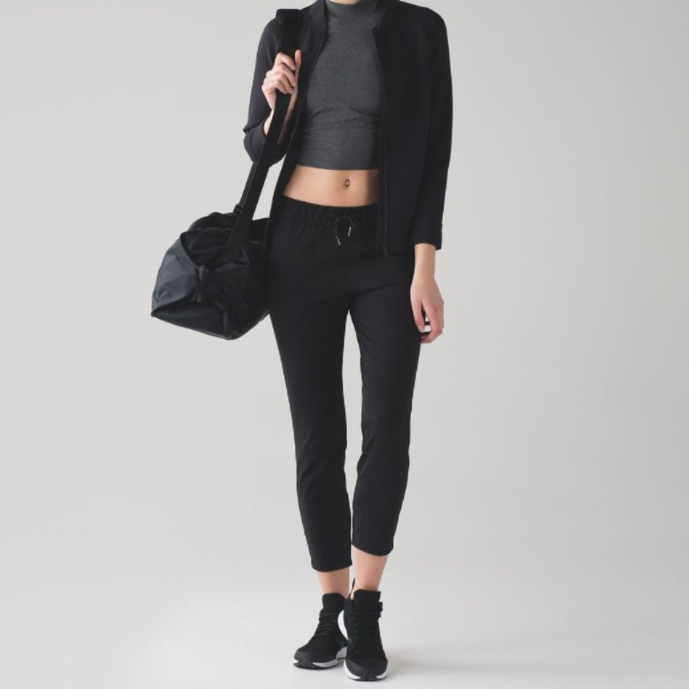 Lululemon On The Fly Black Jogger
